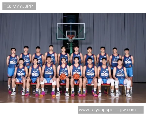 四川全华班迎战广州郭艾伦徐昕国豪领衔揭幕战大名单